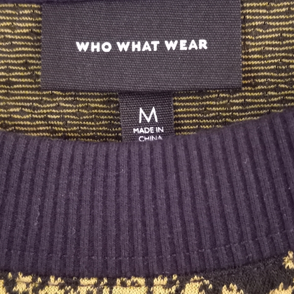 Who What Wear, Unisex Black & Yellow Plaid Sweater Medium - Picture 2 of 7